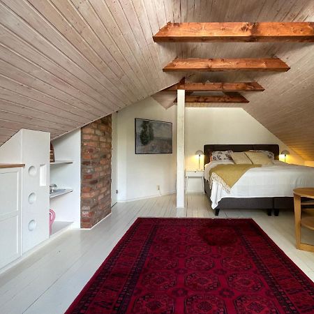 Hörby Hovslagaregarden Bed & Breakfast エクステリア 写真