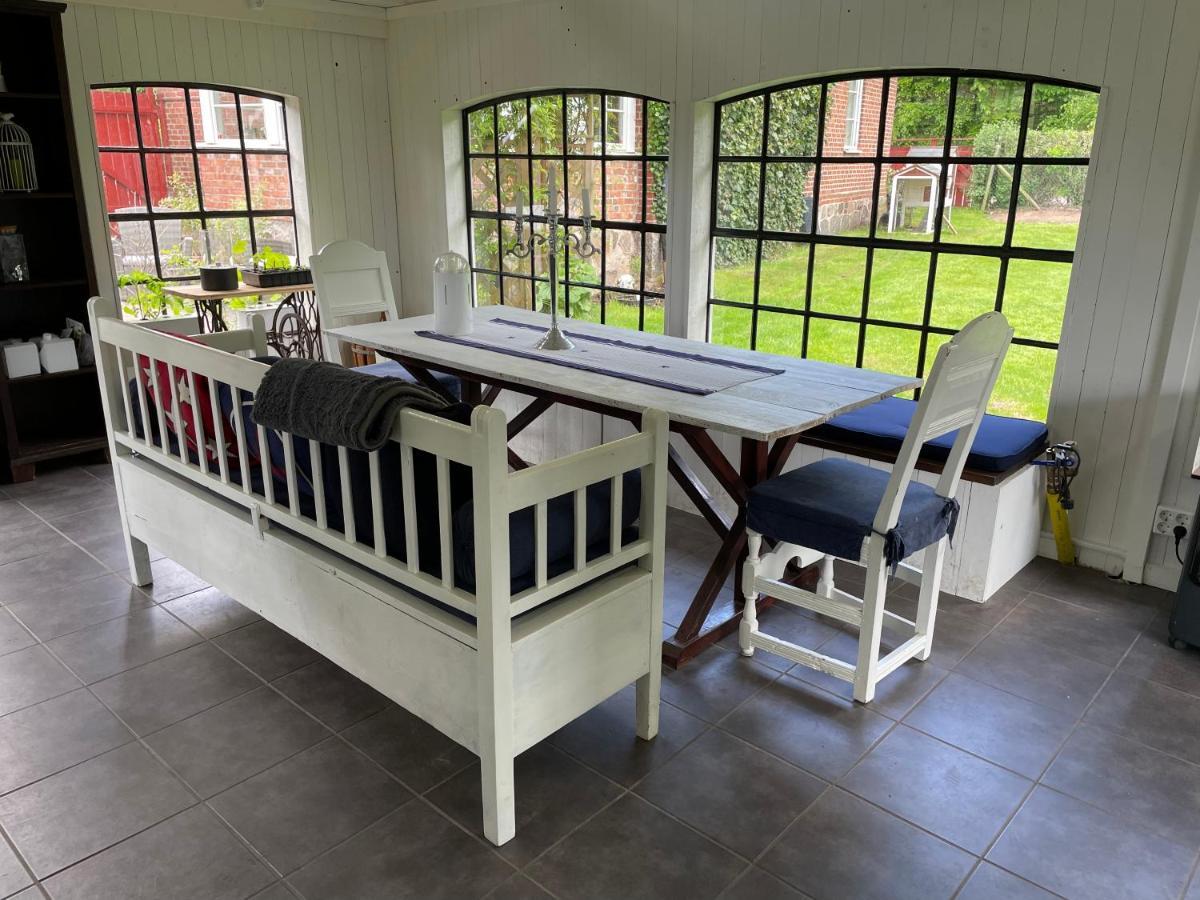 Hörby Hovslagaregarden Bed & Breakfast エクステリア 写真